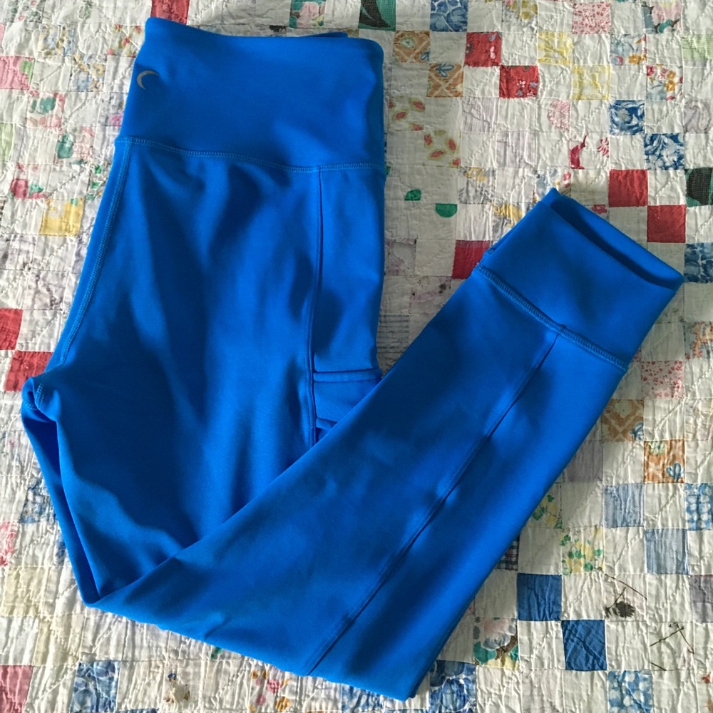 ZYIA bright blue cargo pocket leggings